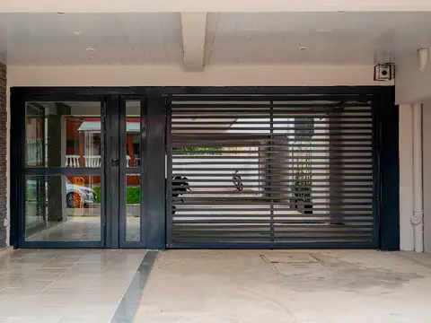 Oficina en Alquiler en Villa San Martín, $ 280.000