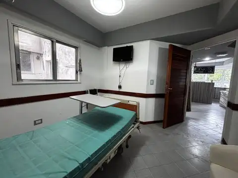 VENTA CENTRO MEDICO - CONSULTORIOS OLIVOS V. LOPEZ