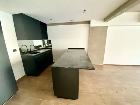 Oficina en Alquiler al Oeste