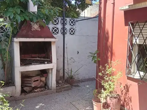 Depto Tipo Casa en Venta en Moron Norte, USD 80.000