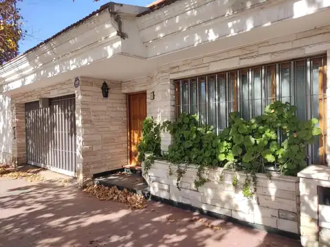 Casa en  Sexta Sección