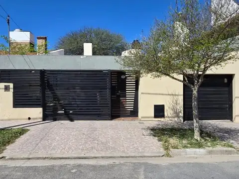 OPORTUNIDAD - AMPLIA 3D 2B PATIO COCHERA MUY LINDO ENTORNO