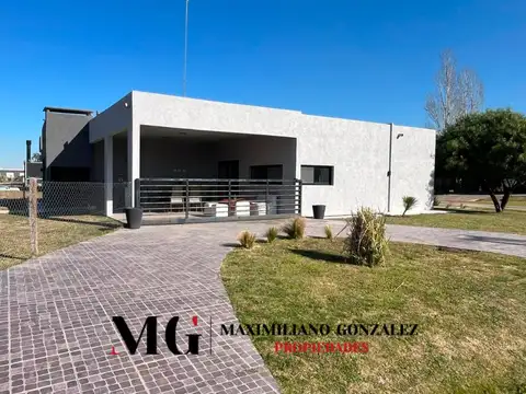 Casa venta - Santo Domingo, Canning