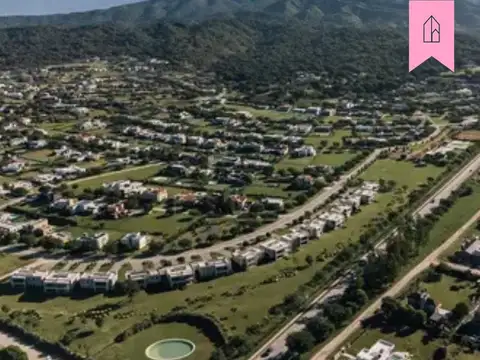 Terreno en Venta 34  mts Fondo