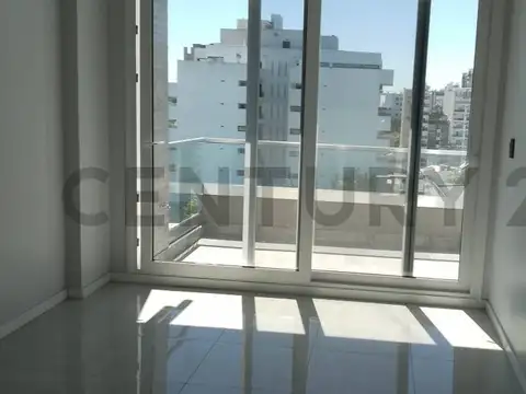 Departamento en Alquiler en Monte Castro, $ 840.000