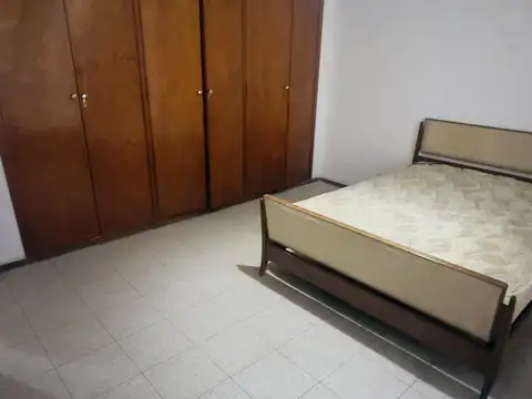 Depto Tipo Casa 4 ambientes con 1 baño