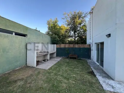 Casa en Venta en Manuel B Gonnet, USD 149.000