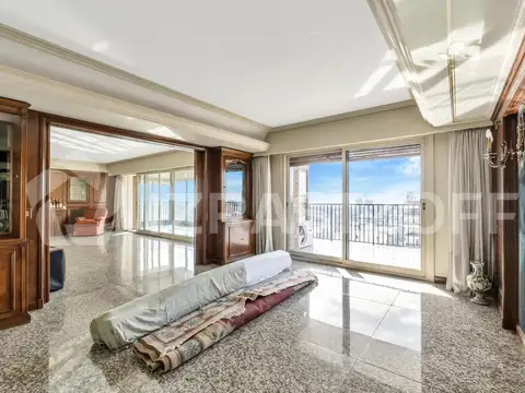 Departamento en Venta de 4 dormitorios