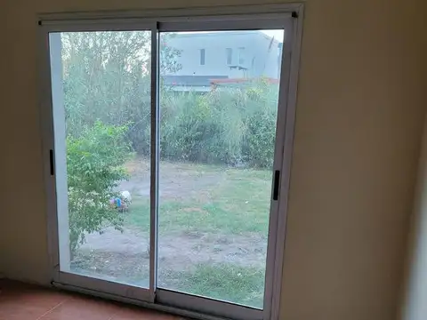 Barrio Privado El Portal de Pilar 4 ambientes  - VENTA CON RENTA