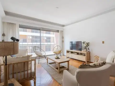 Departamento 3 ambiente con balcón al frente en venta en Retiro