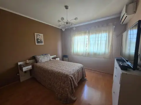 Depto Tipo Casa en Venta en Ituzaingo Norte, USD 120.000