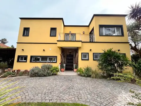 Casa en Venta de 4 dormitorios