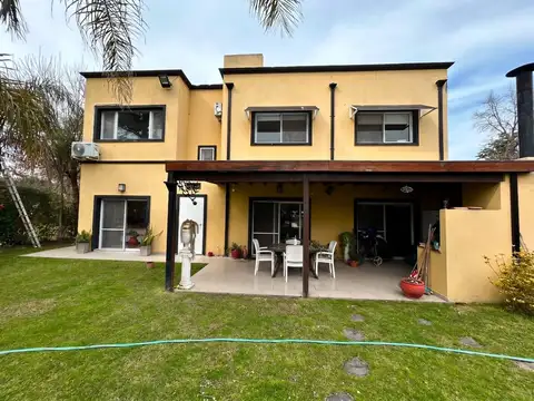 Venta casa 5 ambientes C/ pileta - Golfer s Country Club, Pilar