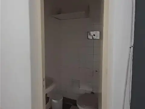 LOCALES - A LA CALLE - CORRIENTES