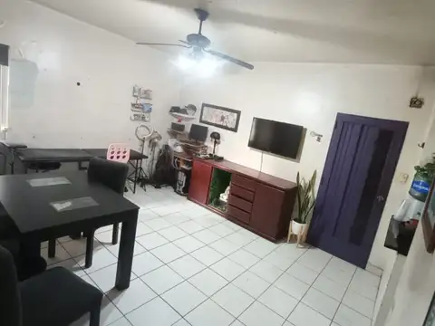 Depto Tipo Casa en Venta 50 años