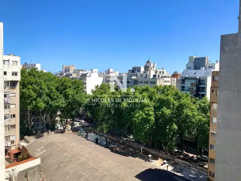 Monoambiente en Montevideo - A 2 cuadras de la Rambla, Se vende equipado