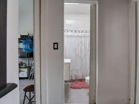 Casa 3 ambientes con 1 baño