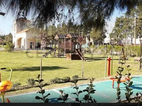 Terreno en Venta 20  mts Frente