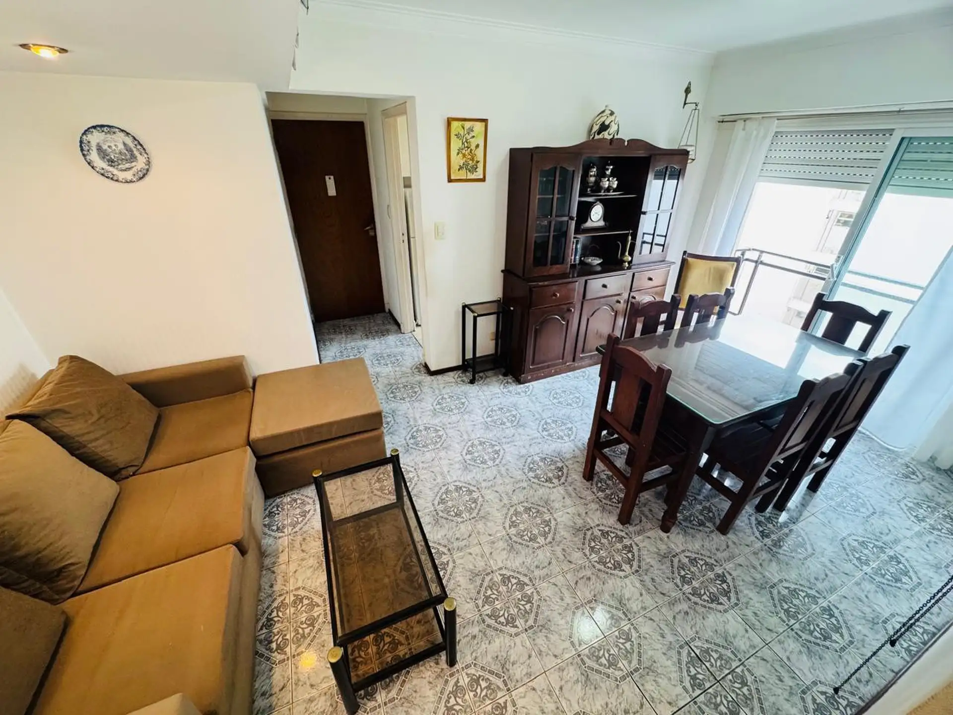 Departamento en Falucho 2600 de dos ambientes con balcon al lateral