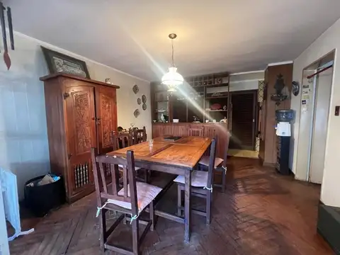 Departamento 4 ambientes con 2 baños