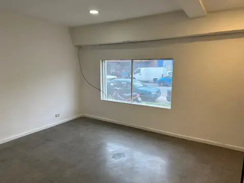 avenida mitre  al 700