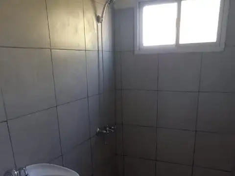 Departamento en Alquiler en Villa Ballester, $ 350.000