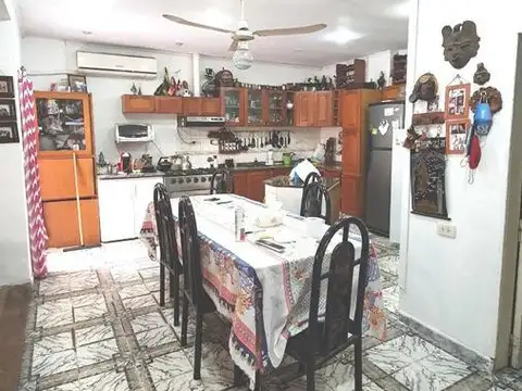 Casa en Venta en Villa Adelina, USD 124.000