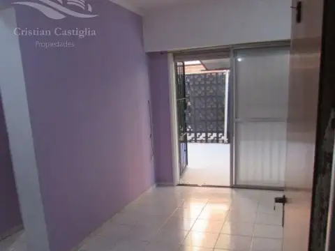 Depto Tipo Casa en Venta en Villa Ballester, USD 69.000