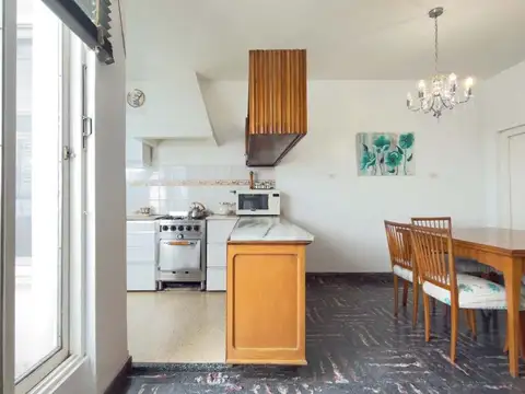 Depto Tipo Casa en Venta con 1 cocheras
