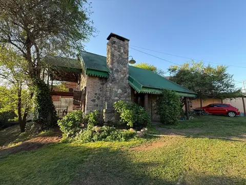 Casa más Dpto en venta en Villa Rivera Indarte