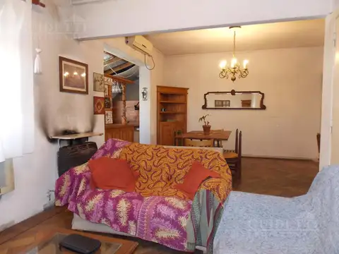 Depto Tipo Casa en Venta en Saavedra, USD 155.000