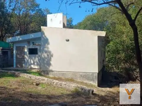 Casa en venta - 2 Dormitorios 1 Baño - Mendiolaza