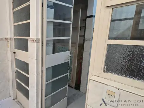 Departamento en Alquiler en Monserrat, $ 800.000