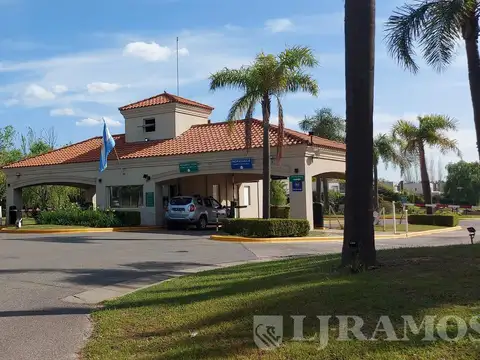 Terreno al río de 950 m2, en venta  en Santa Catalina