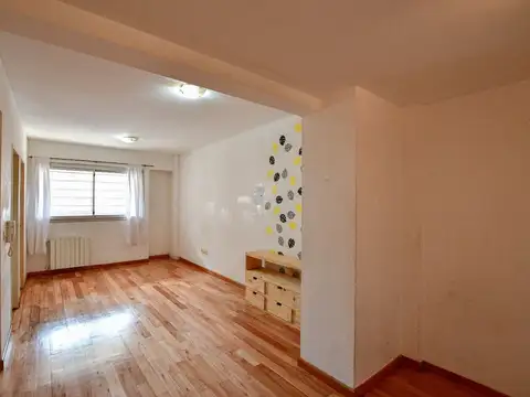 DEPARTAMENTO Y LOCAL EN VENTA LA PLATA