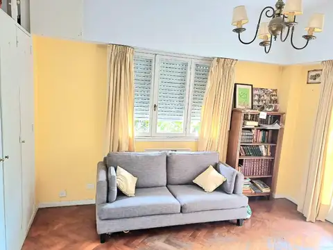 Departamento 6 ambientes con 2 baños