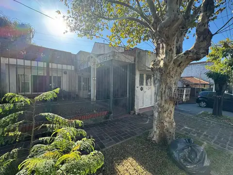 VENTA CASA 4 AMB QUILMES CENTRO