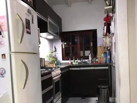 Depto Tipo Casa en Venta en Castelar, USD 139.900