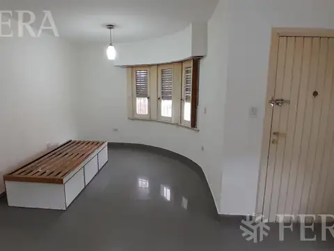 Depto Tipo Casa en Alquiler en Wilde, $ 680.000
