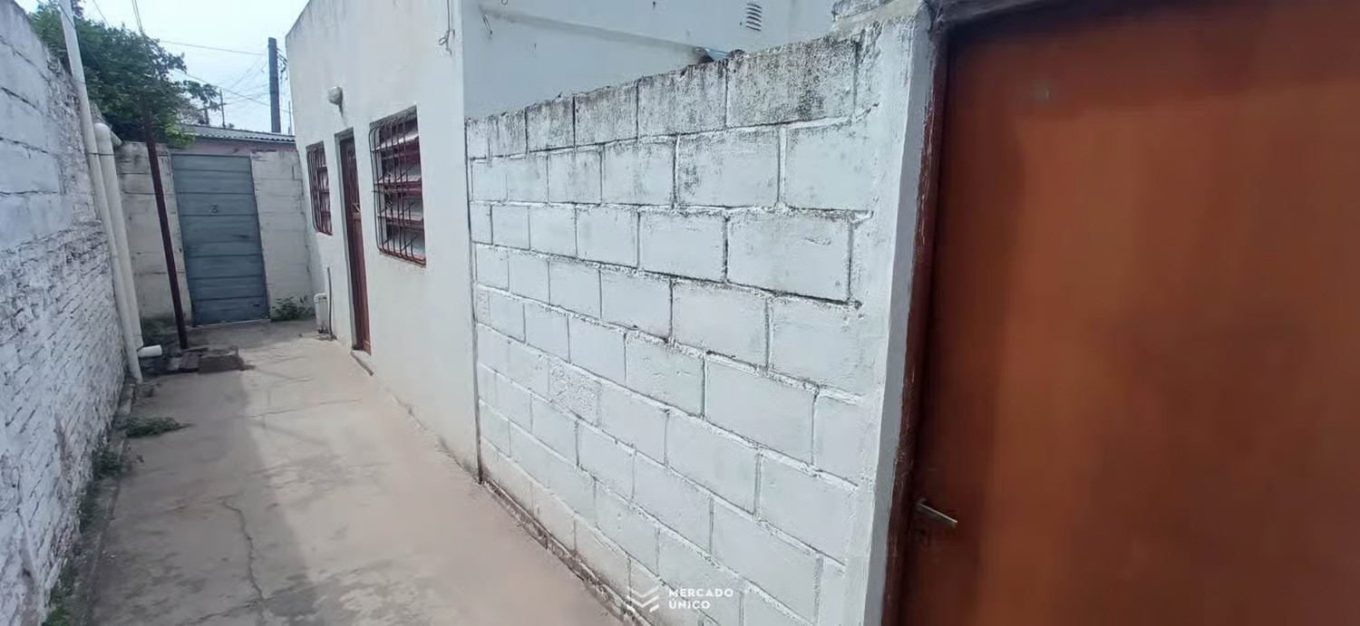 Galpon en Venta 77  mts Fondo