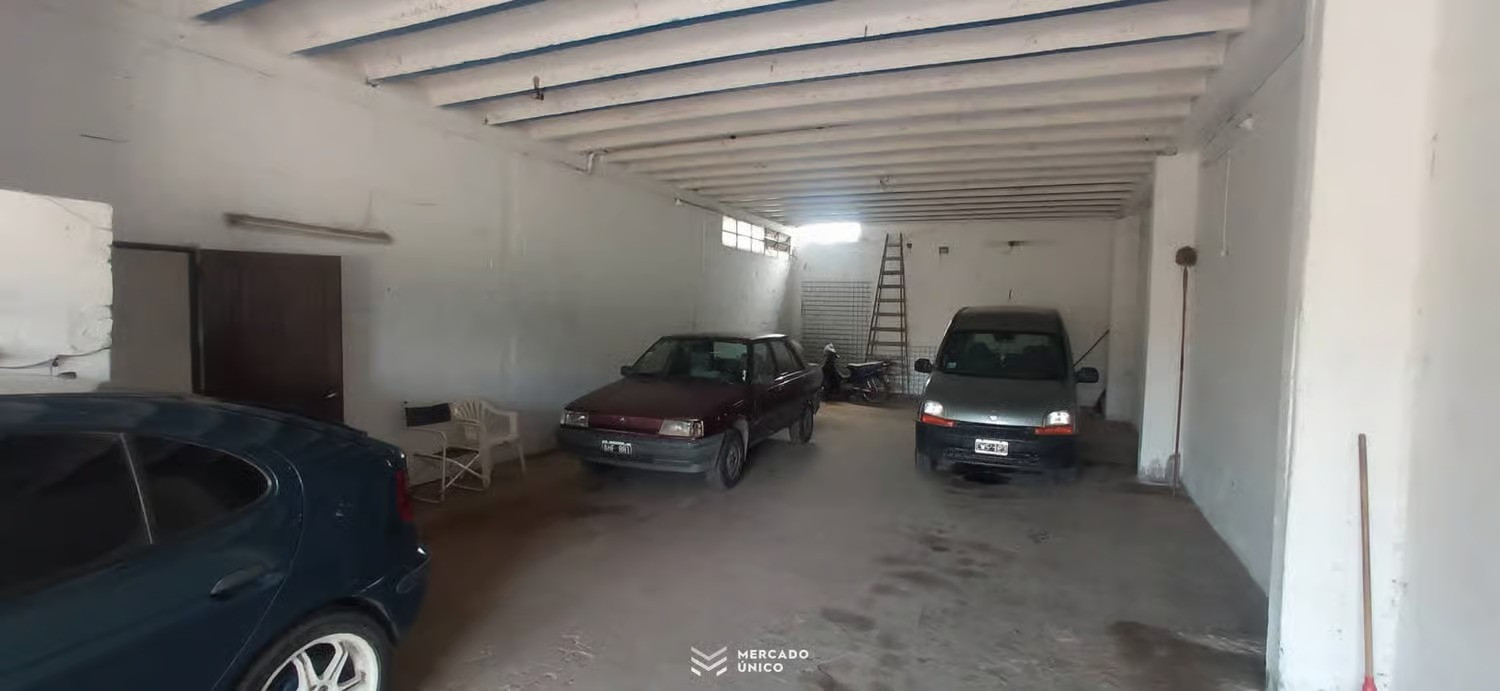 Av Blas Parera 6000