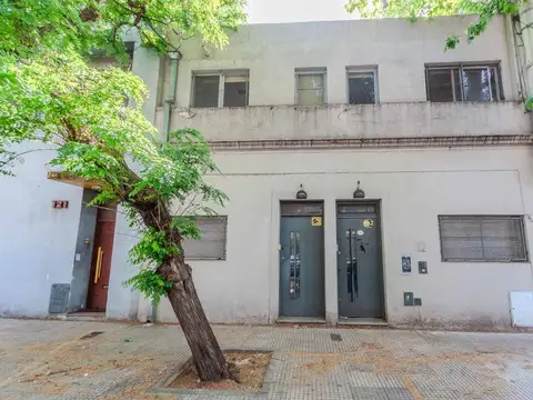 Venta Casa Lote Propio - Chacarita