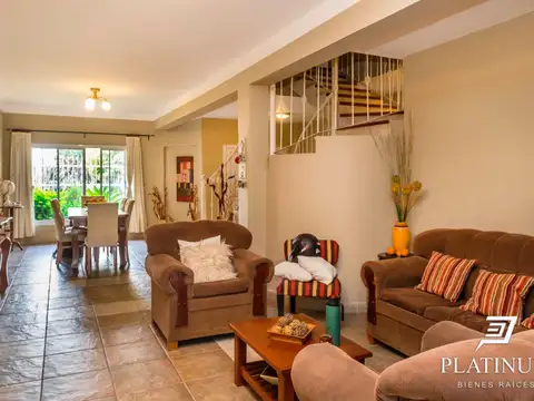VENTA Casa premium en Grand Bourg – Excelente ubicación y 100