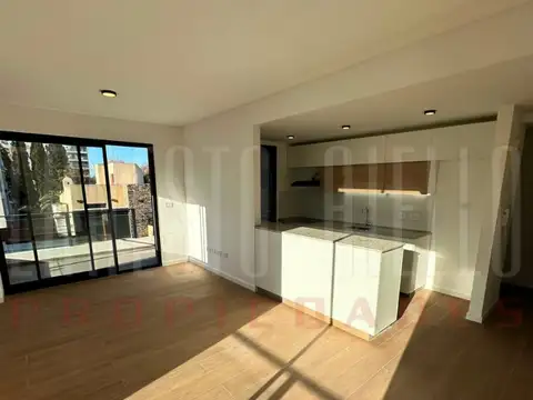 VENTA SEMIPISO 3 AMBIENTES A ESTRENAR CON COCHERA EN QUILMES CENTRO.
