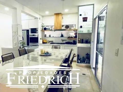 Casa en Venta de 3 dormitorios