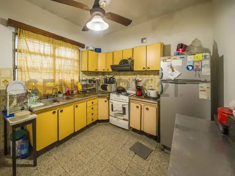 VENTA 2 CASAS EN BLOQUE EN EL CENTRO DE BILLINGHURST