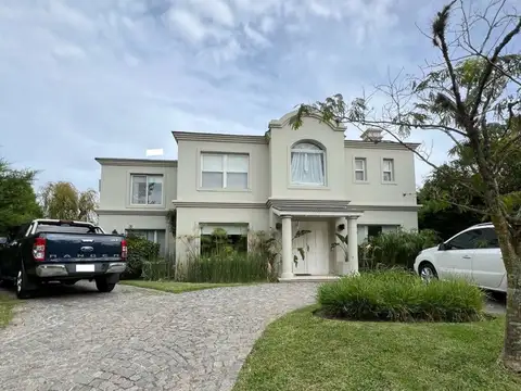 Casa en Venta en Septiembre, USD 445.000