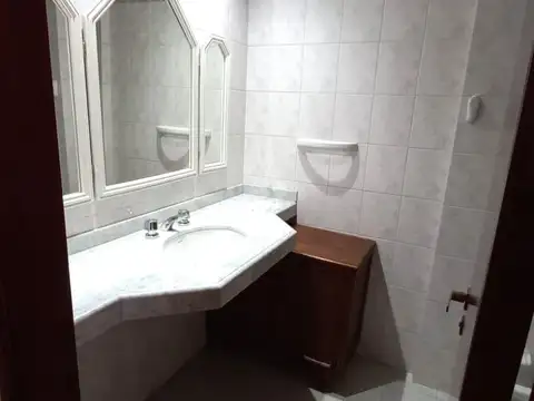 Depto Tipo Casa en Venta de 3 dormitorios