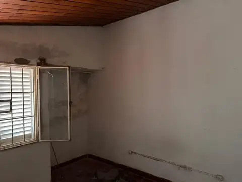Casa en Venta en Nuevo Alberdi, USD 45.000
