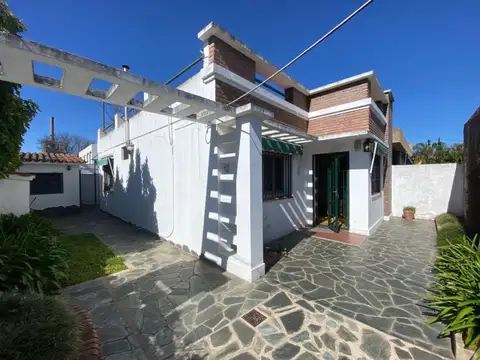 JUAN AGUSTIN MAZA 864